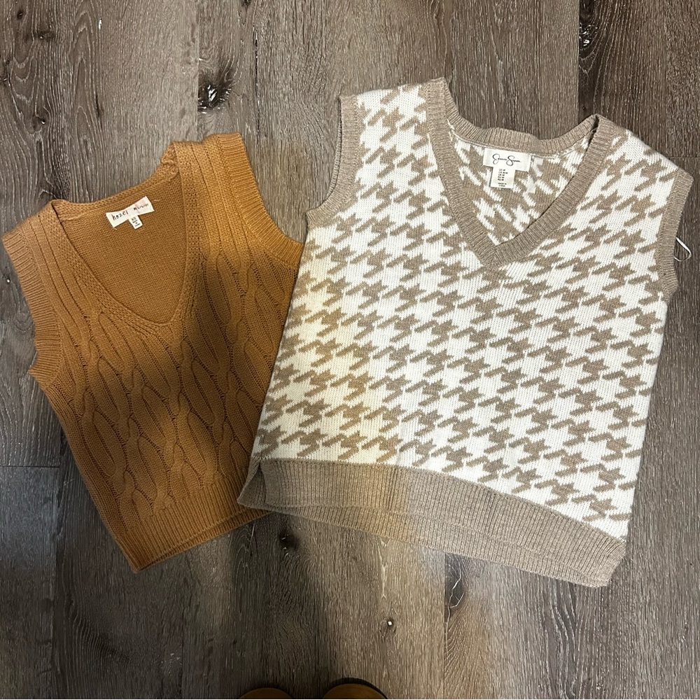 2 Sweater Vest Bundle (Jessica Simpson and Hazel Moon)